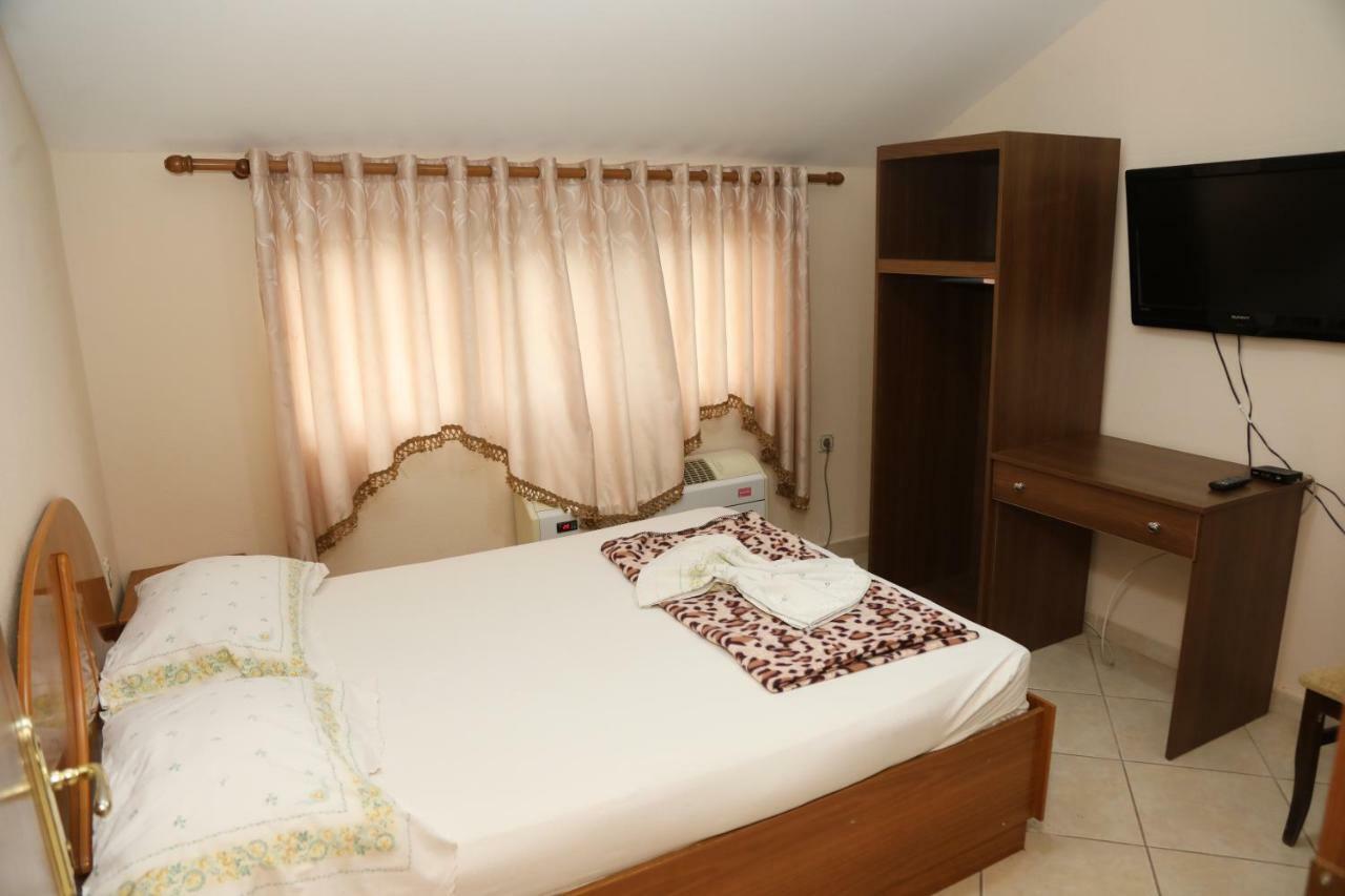 Hotel Villa Kabashi Korça Kültér fotó